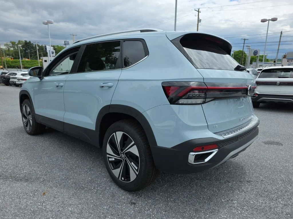 New 2026 Monument Gray Volkswagen 1.5T SE image 6