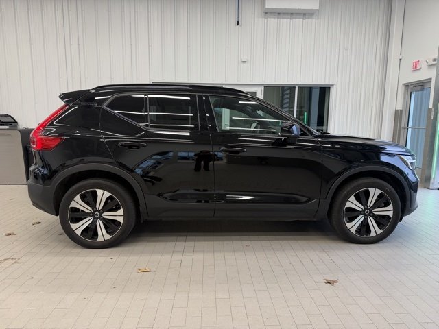 Used 2023 Volvo XC40 Core with VIN YV4ED3UK1P2022768 for sale in North Haven, CT