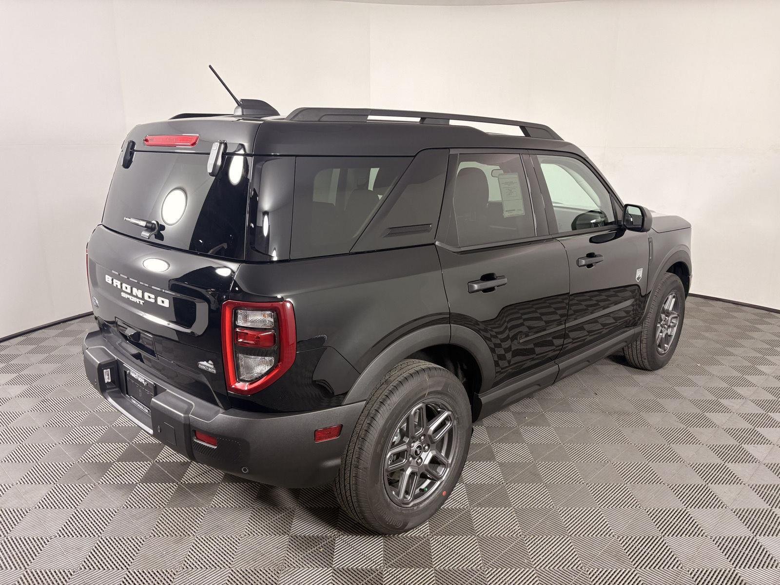 Used 2025 Shadow Black Ford Big Bend image 9