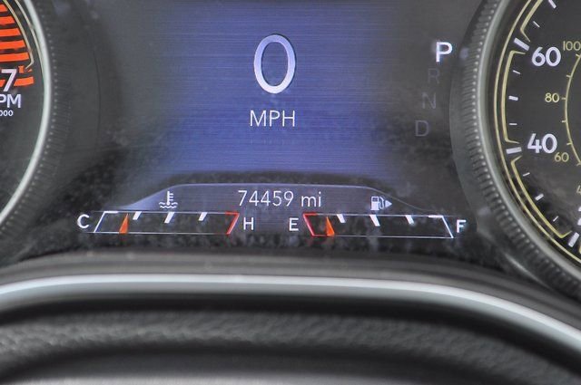 Used 2022 Gray Jeep Limited image 28