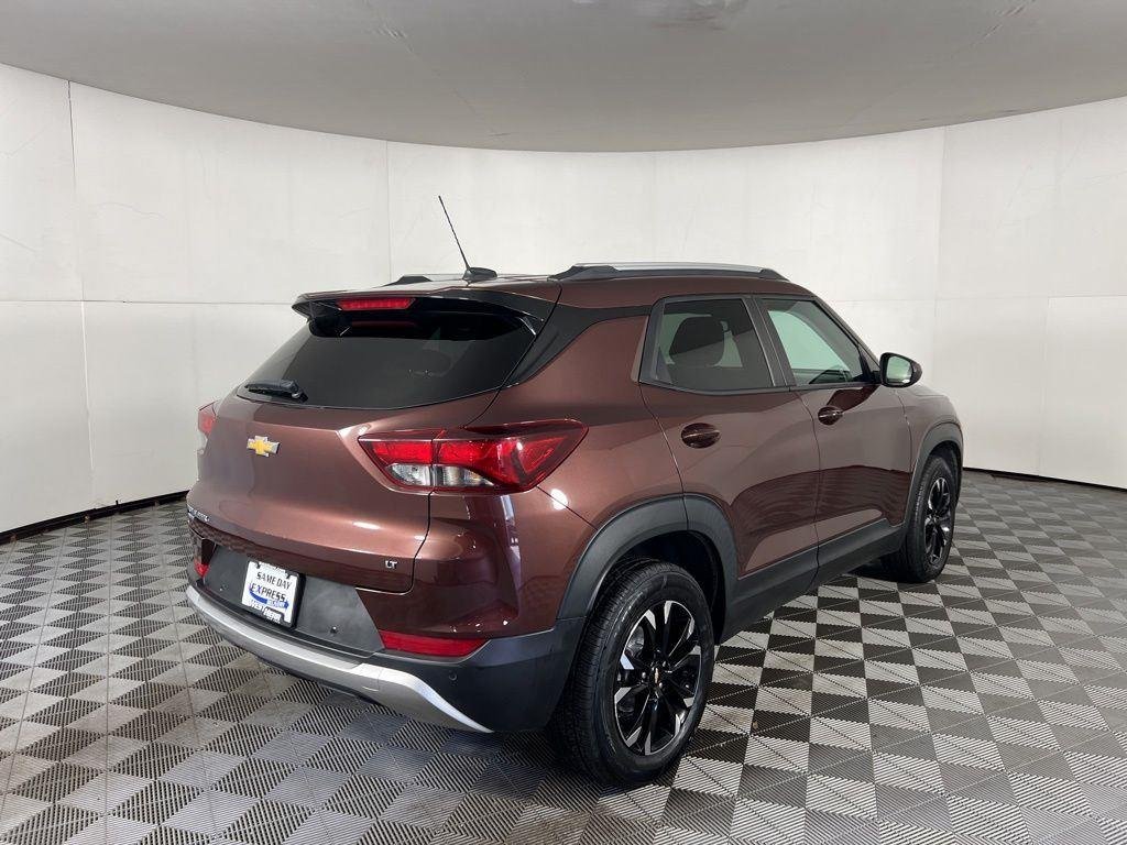 Used 2022 Red Metallic Chevrolet LT image 14