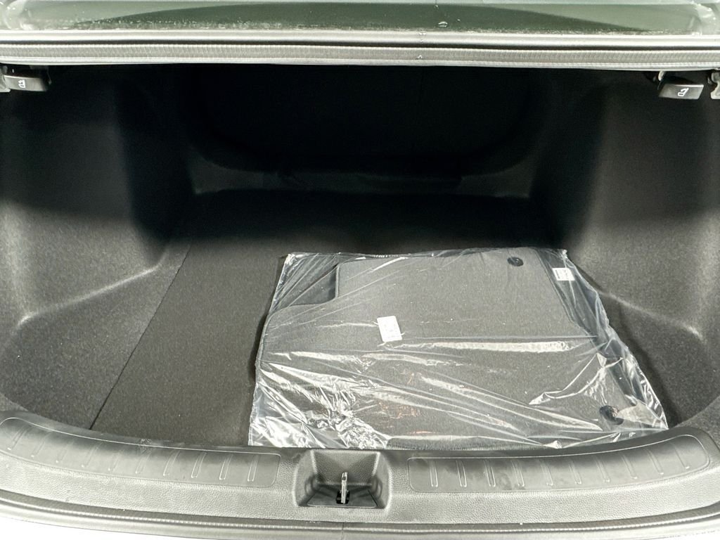 2026 Honda Civic Sport Touring - Photo 18