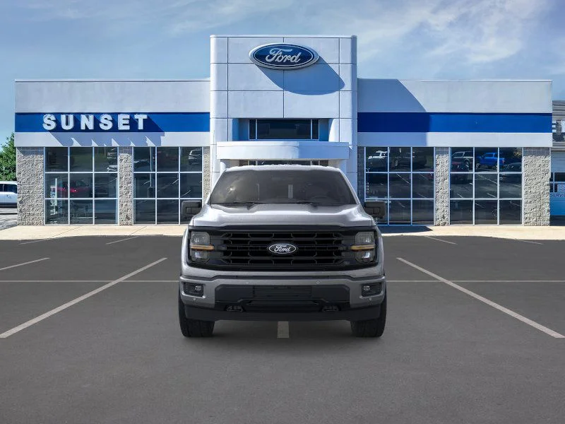 New 2026 Carbonized Gray Metallic Ford XLT image 6