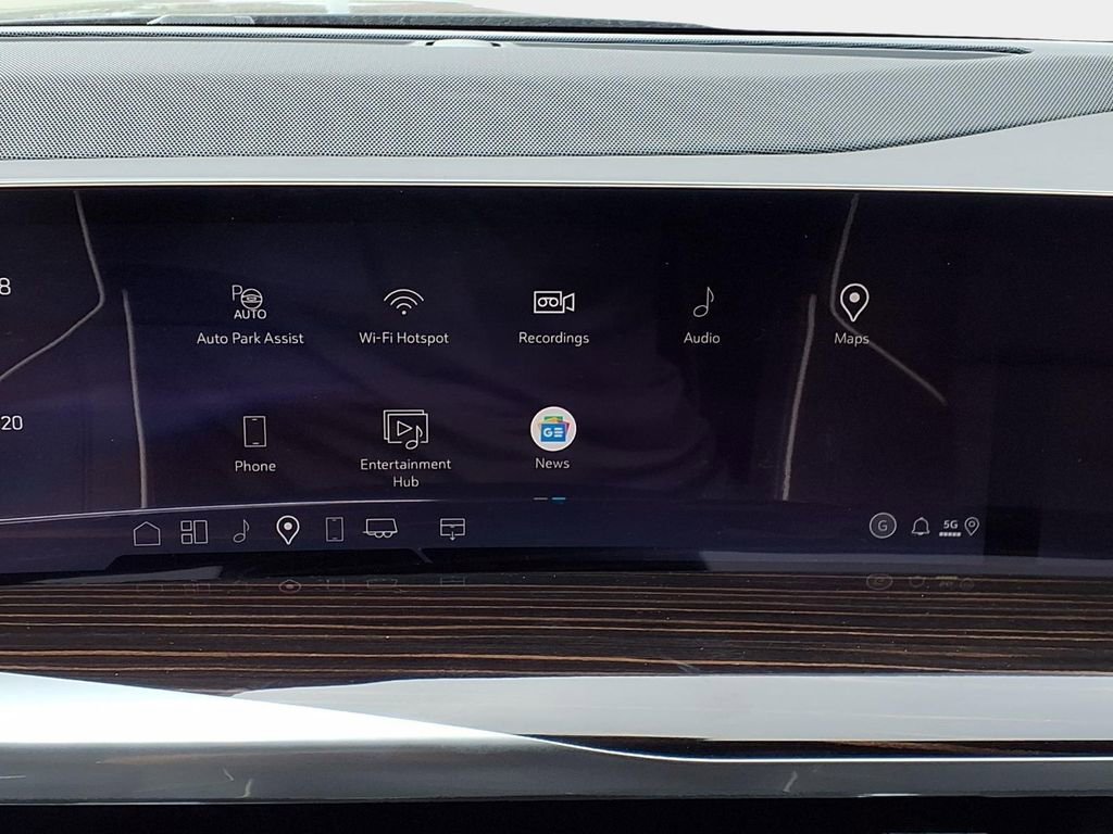 2026 Cadillac Escalade Luxury - Photo 24