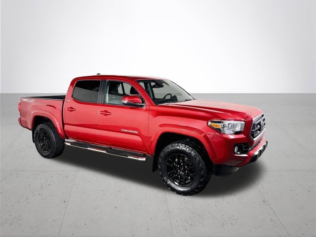 Used 2021 Red Toyota SR5 image 4