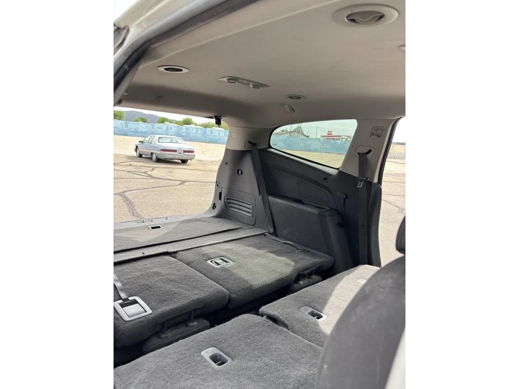 Used 2012 Whitewhite Chevrolet LT w/1LT image 9
