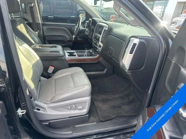 Used 2017 Onyx Black GMC SLT image 11