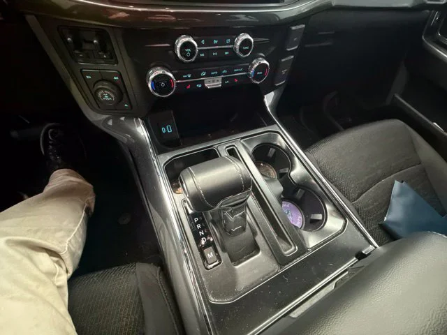 Used 2023 Oxford White Ford XLT image 12