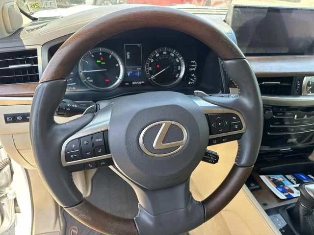 Used 2021 White Lexus 570 image 40