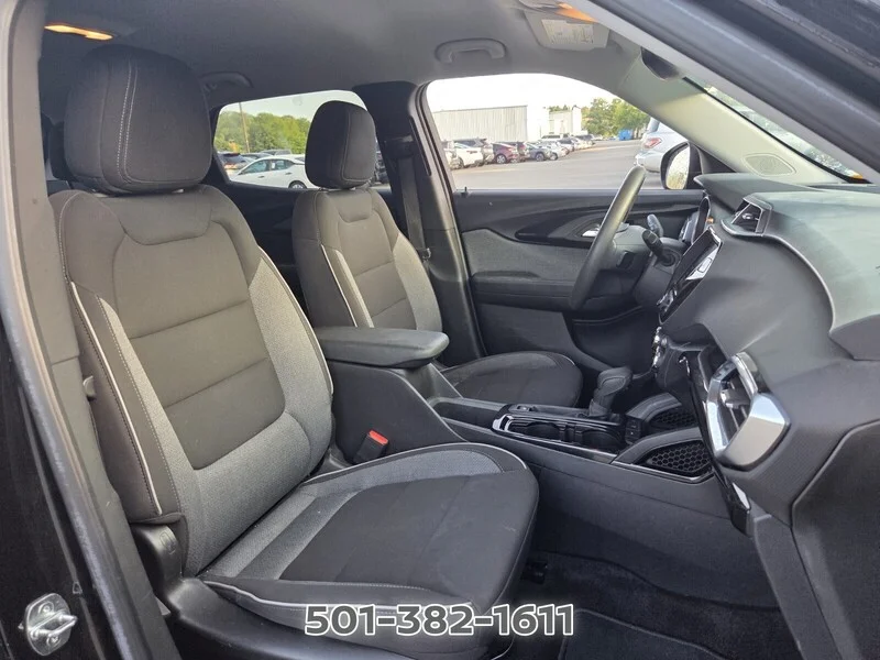 Used 2022 Black Metallic CHEVROLET FWD 4DR LT image 19