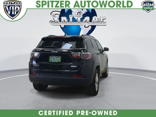 Used 2024 Black Jeep Latitude image 9
