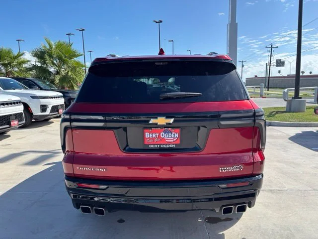 Used 2025 Red Chevrolet High Country image 5