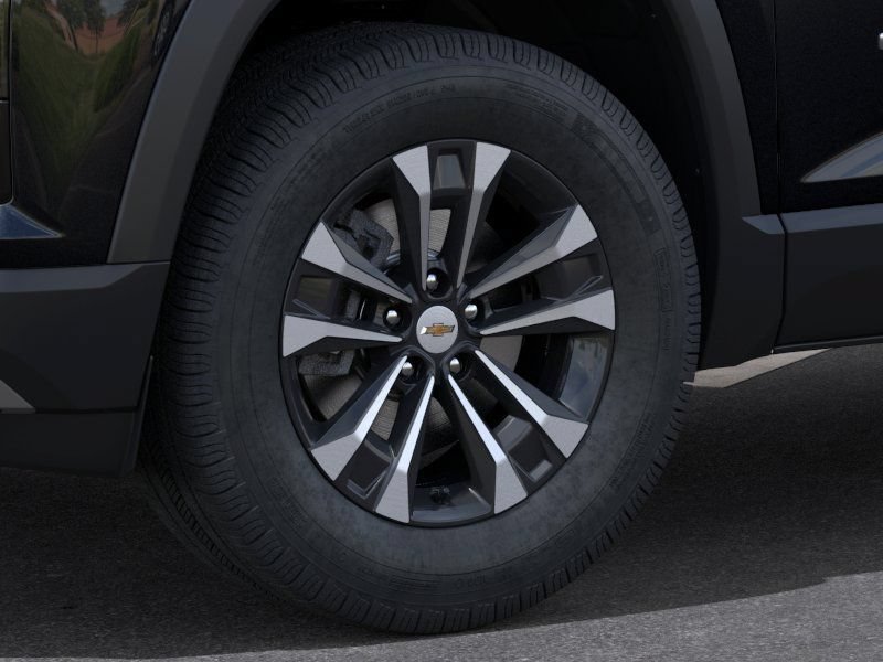 2027 Chevrolet Equinox LT - Photo 9