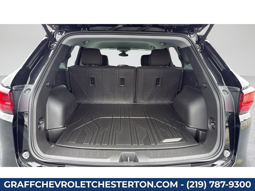 New 2026 Black Chevrolet 2LT image 35