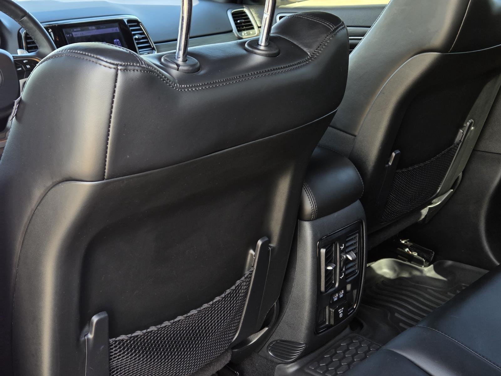 Used 2019 Bright White Clearcoat Jeep Limited X image 35