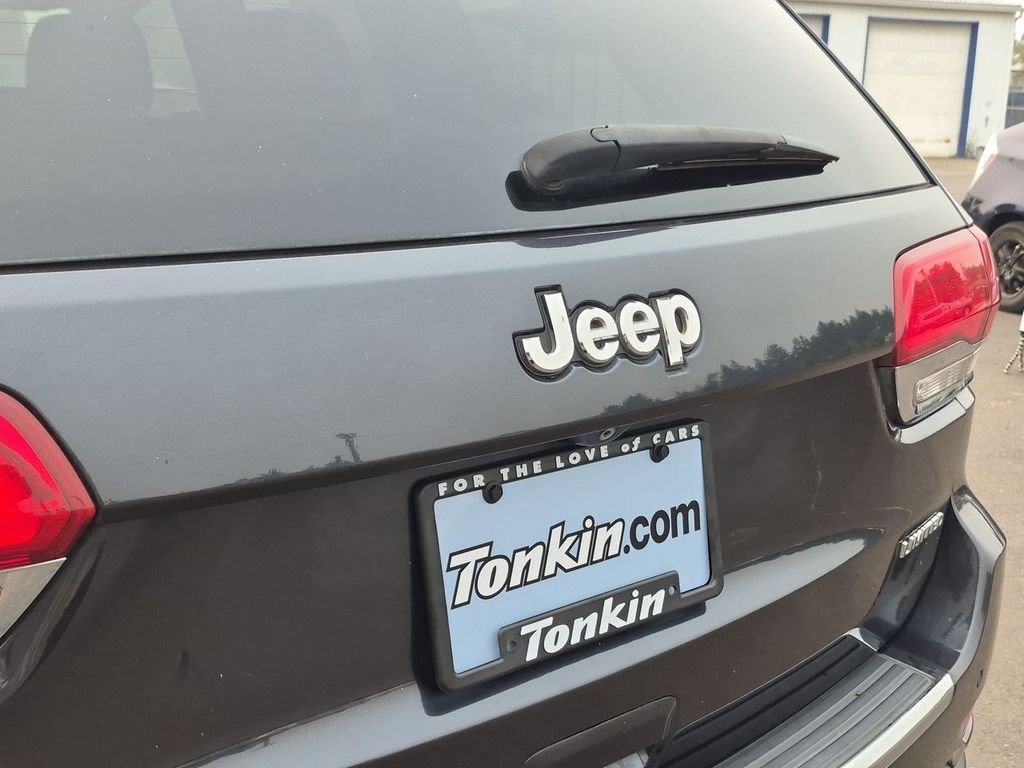 Used 2014 Maximum Steel Metallic Jeep Limited image 27