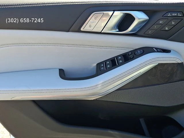 New 2027 Alpine White BMW xDrive40i image 11