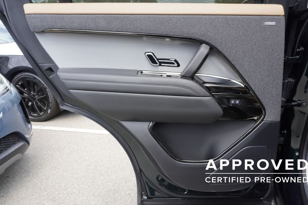 Certified Used 2026 Green Land Rover Dynamic SE image 28