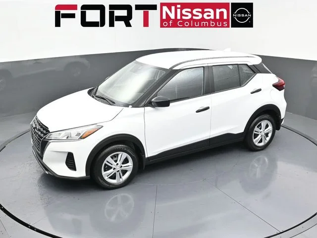 Used 2025 White Nissan S image 40