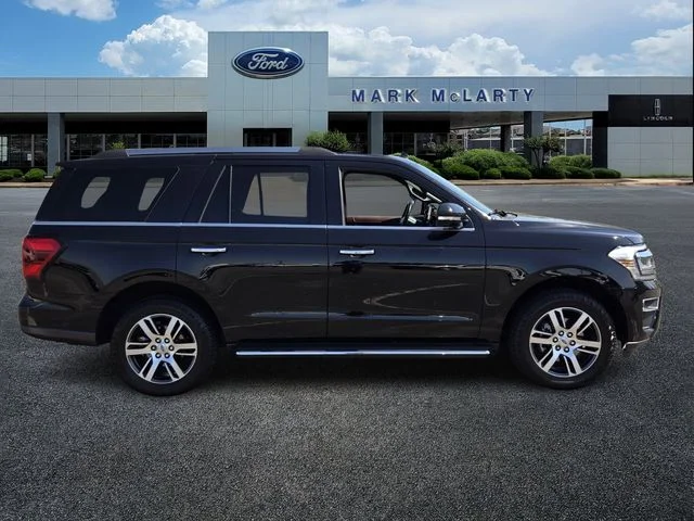 Used 2022 Black Ford Limited image 6
