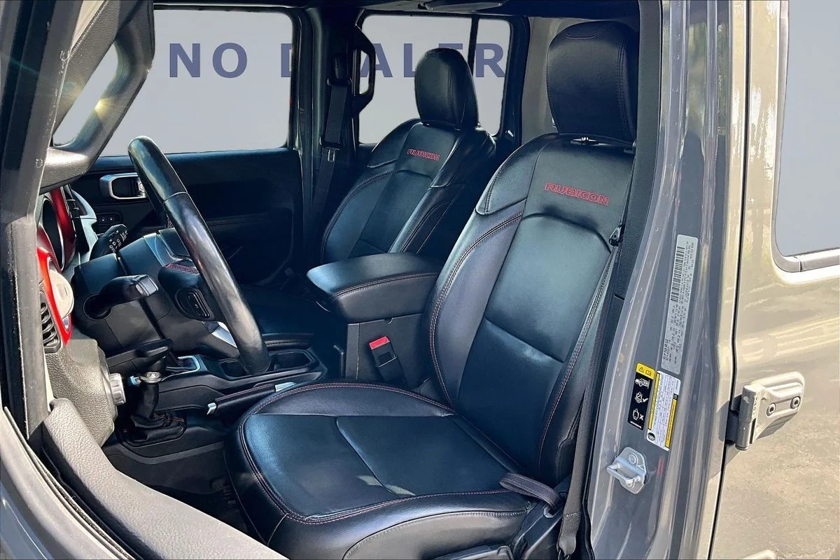 Used 2020  Jeep Rubicon 4x4 image 21