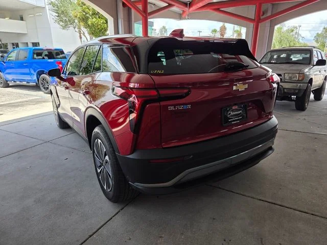Used 2024 Red Chevrolet LT image 9