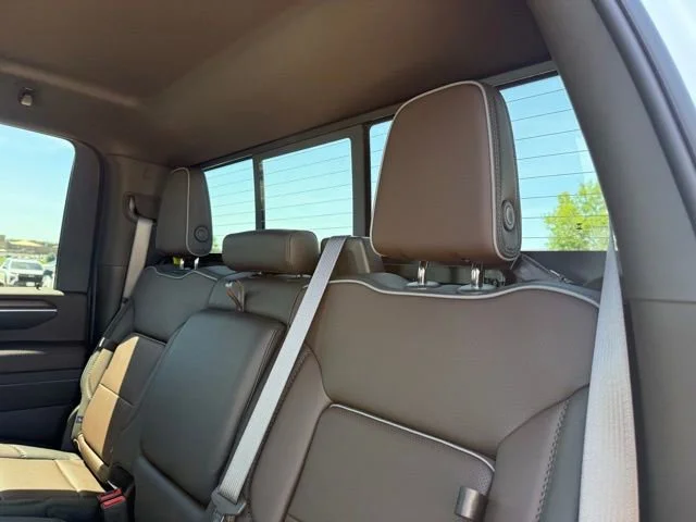 2026 GMC Sierra 2500HD Denali - Photo 41