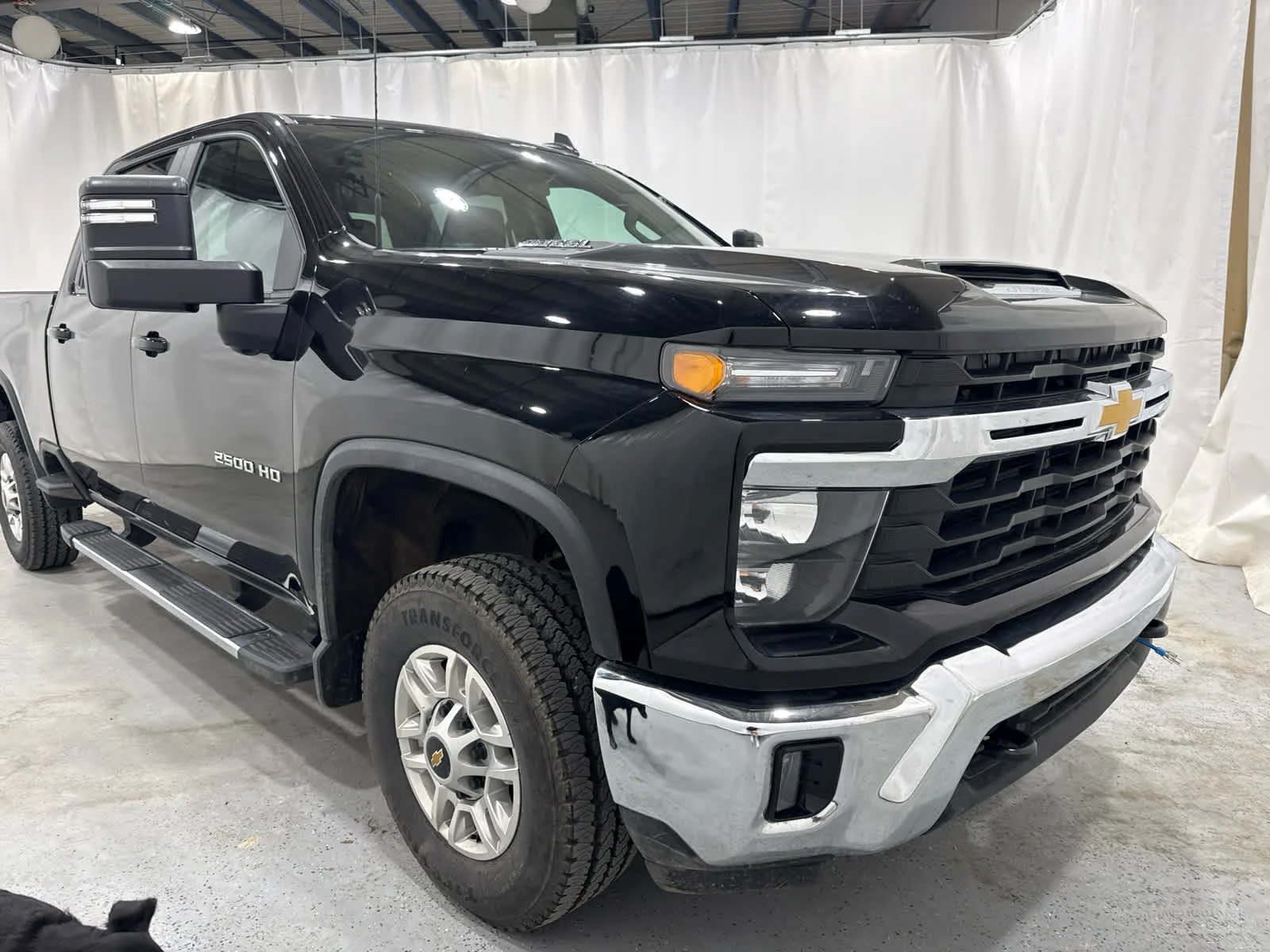 Used 2026 Black Chevrolet LT image 7