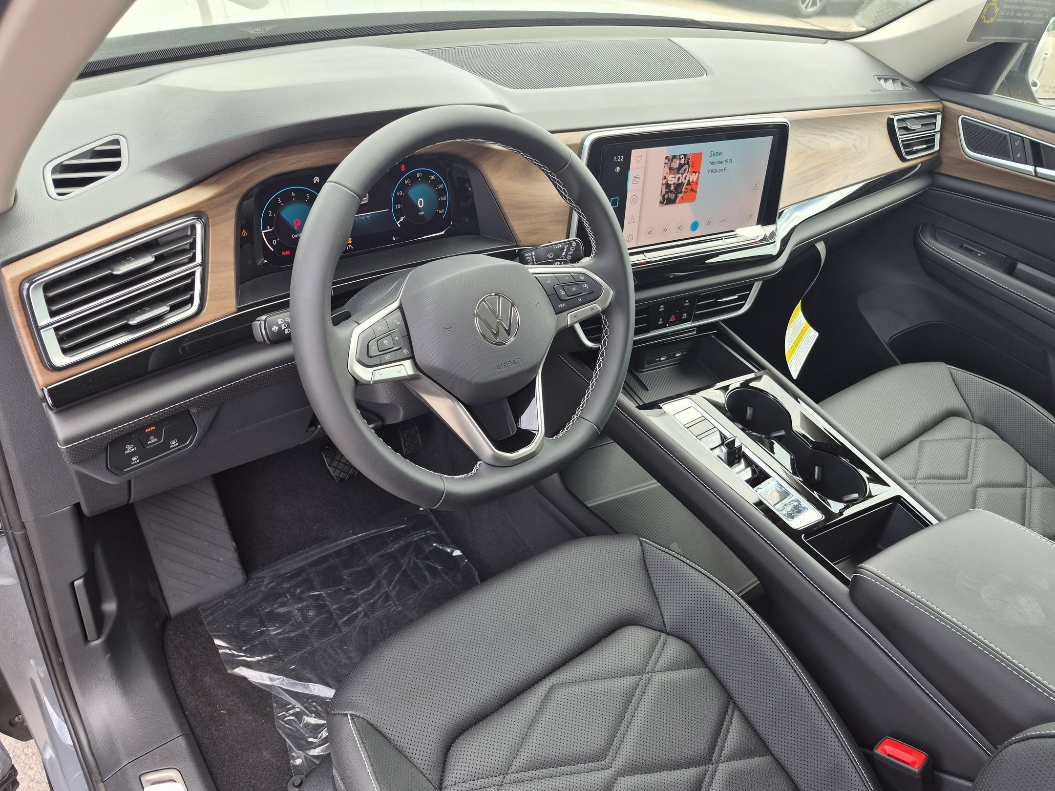New 2026 Pure Gray Volkswagen 2.0T SE w/Technology image 14