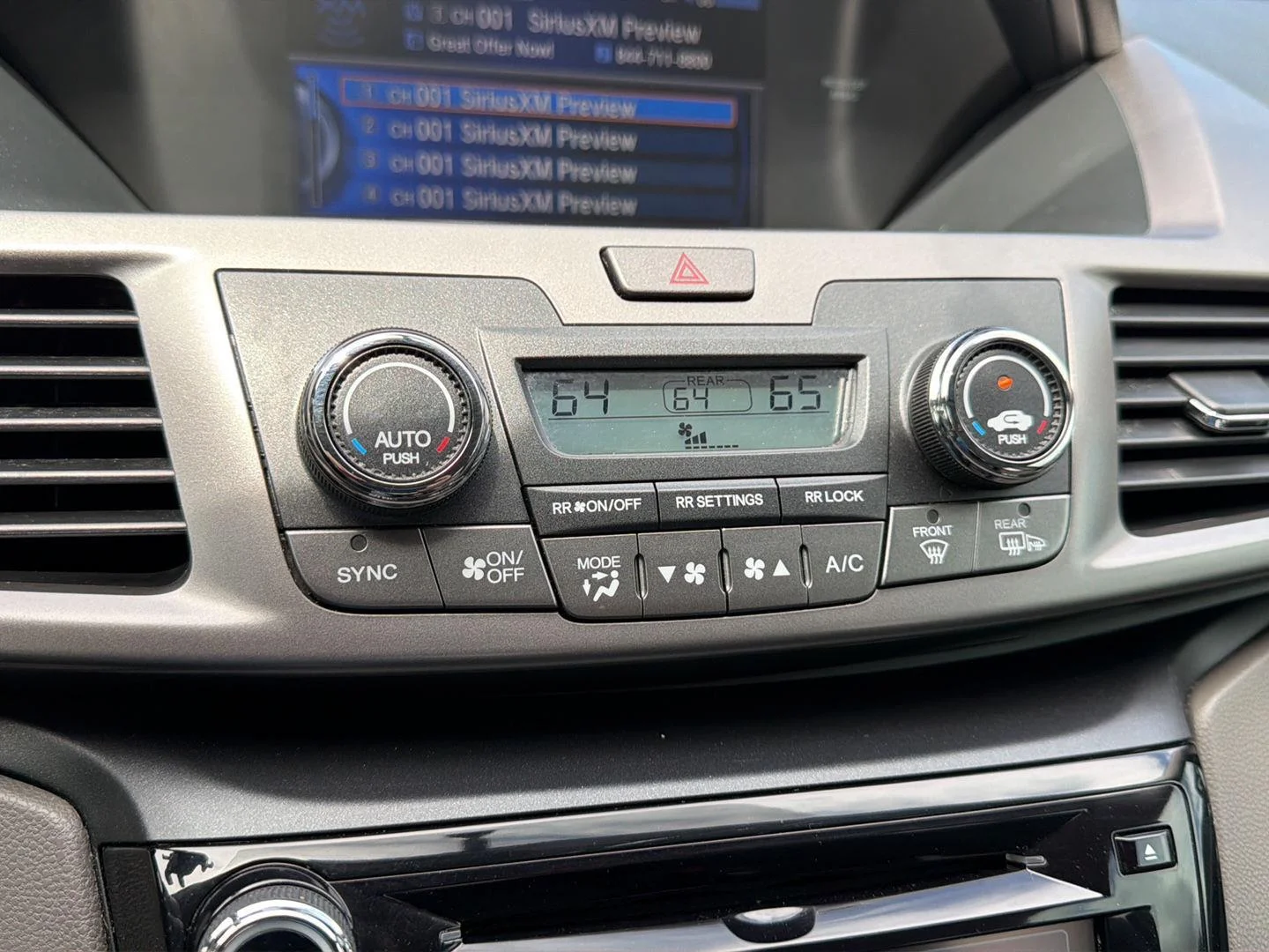 Used 2016 Smoky Topaz Metallic Honda SE image 31
