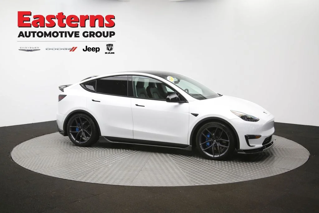 Used 2022  Tesla Performance image 43