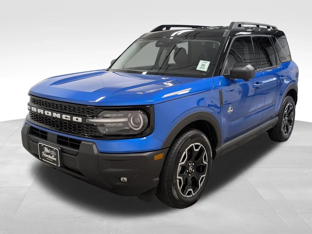 New 2026 Velocity Blue Metallic Ford Outer Banks® image 17