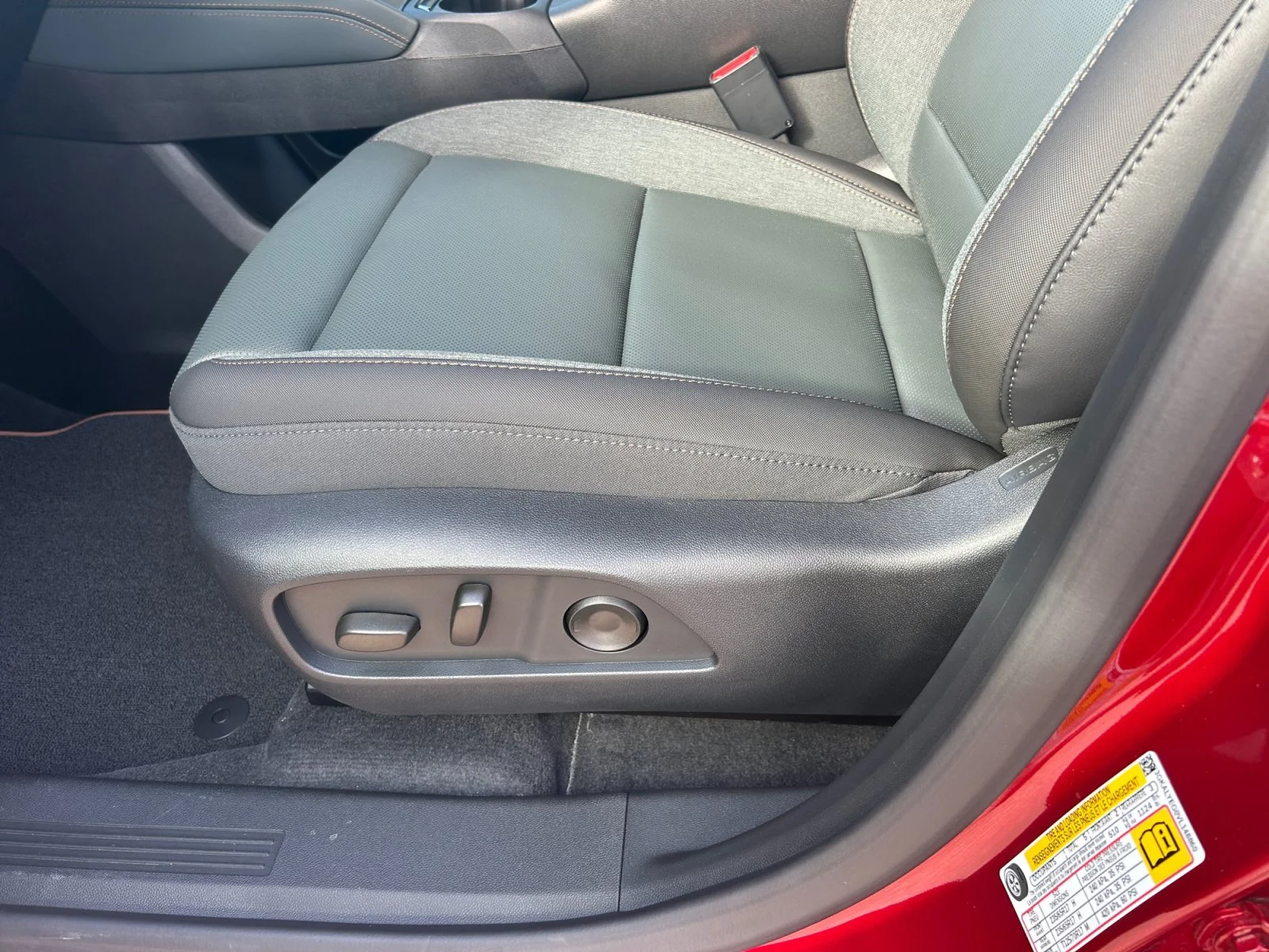 New 2027 Volcanic Red Tintcoat GMC AWD AT4 image 15