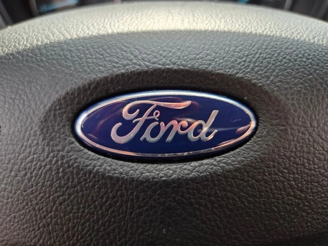 Used 2021 Black Ford SE image 33
