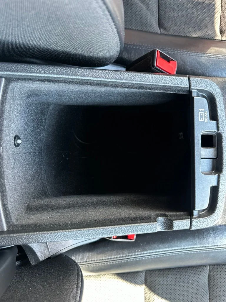 Used 2021 Black Jeep Laredo X image 39