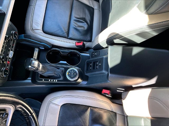 Used 2022  Ford Wildtrak image 15