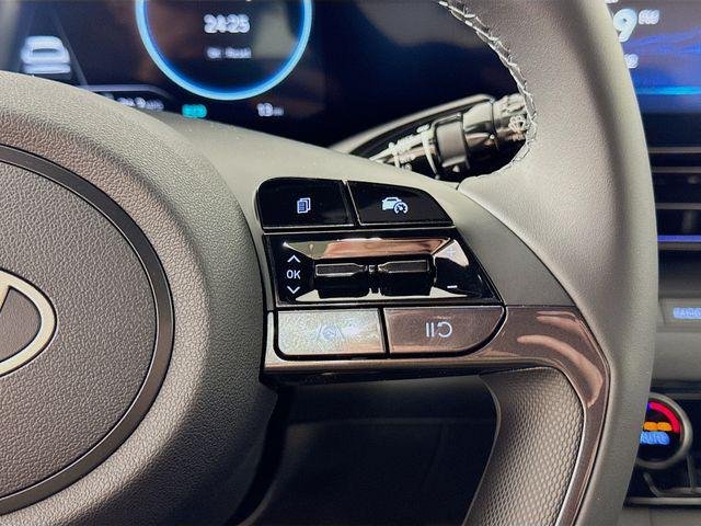 New 2025 Black Hyundai SEL Sport image 17