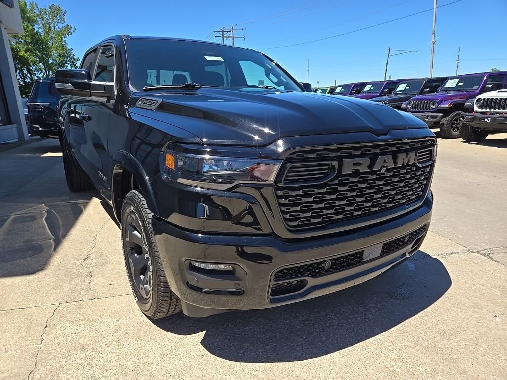 New 2026 Diamond Black Crystal Pearl-Coat Exterior Paint RAM Big Horn/Lone Star image 15