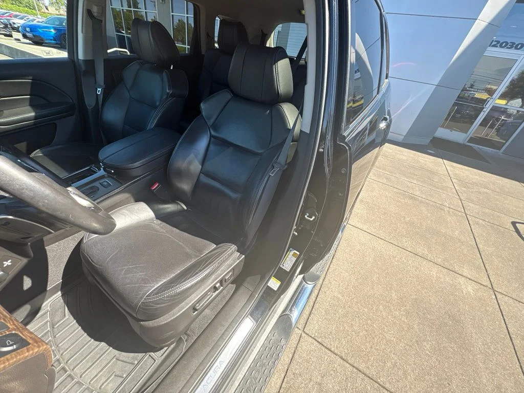 Used 2012  Acura 3.7L Advance Package image 12