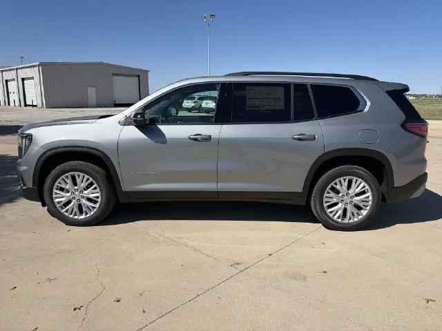 New 2027 Silver GMC Elevation image 3