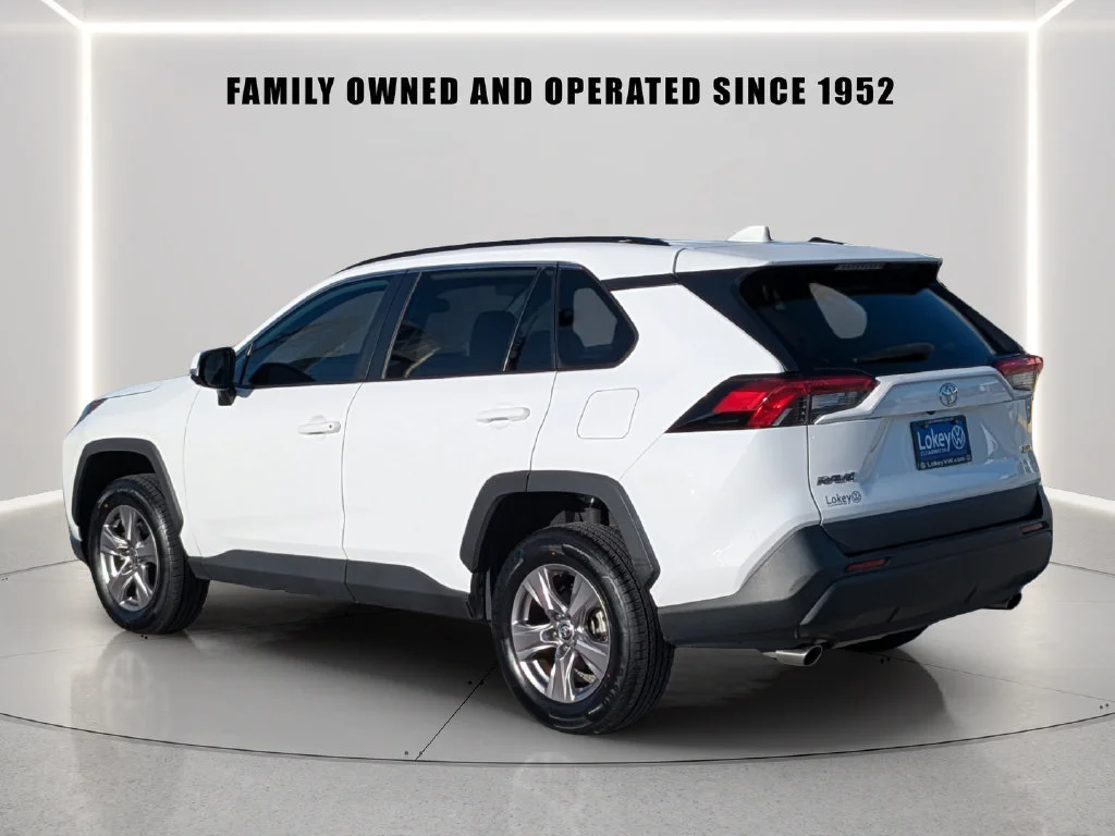 Used 2023 White Toyota XLE image 4