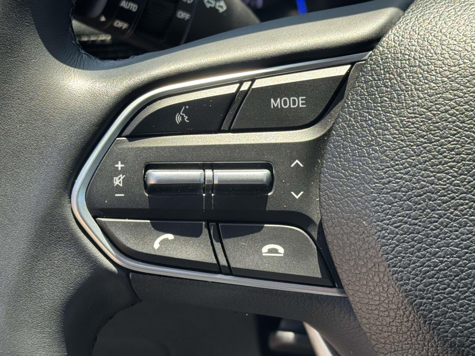 2020 Hyundai Santa Fe SEL - Photo 18