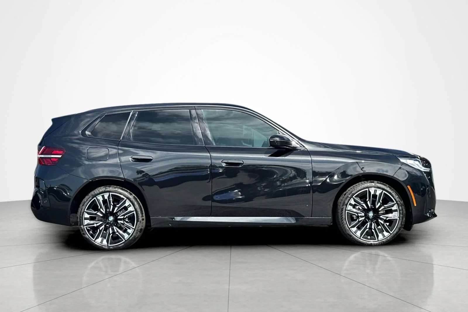 New 2026 Black Sapphire Metallic BMW 30 xDrive image 6