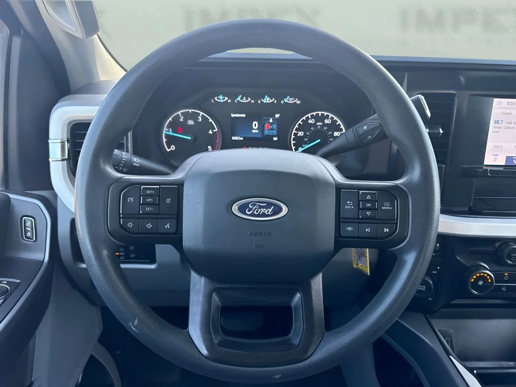 Used 2025 White Ford XLT image 12
