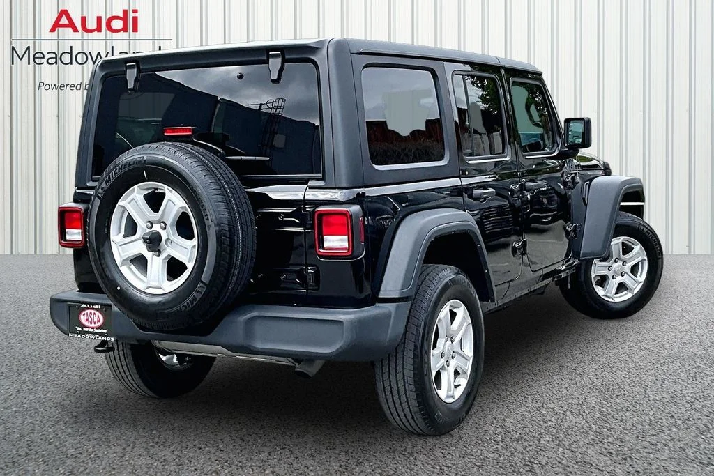 Used 2023 Black Jeep Sport S image 6