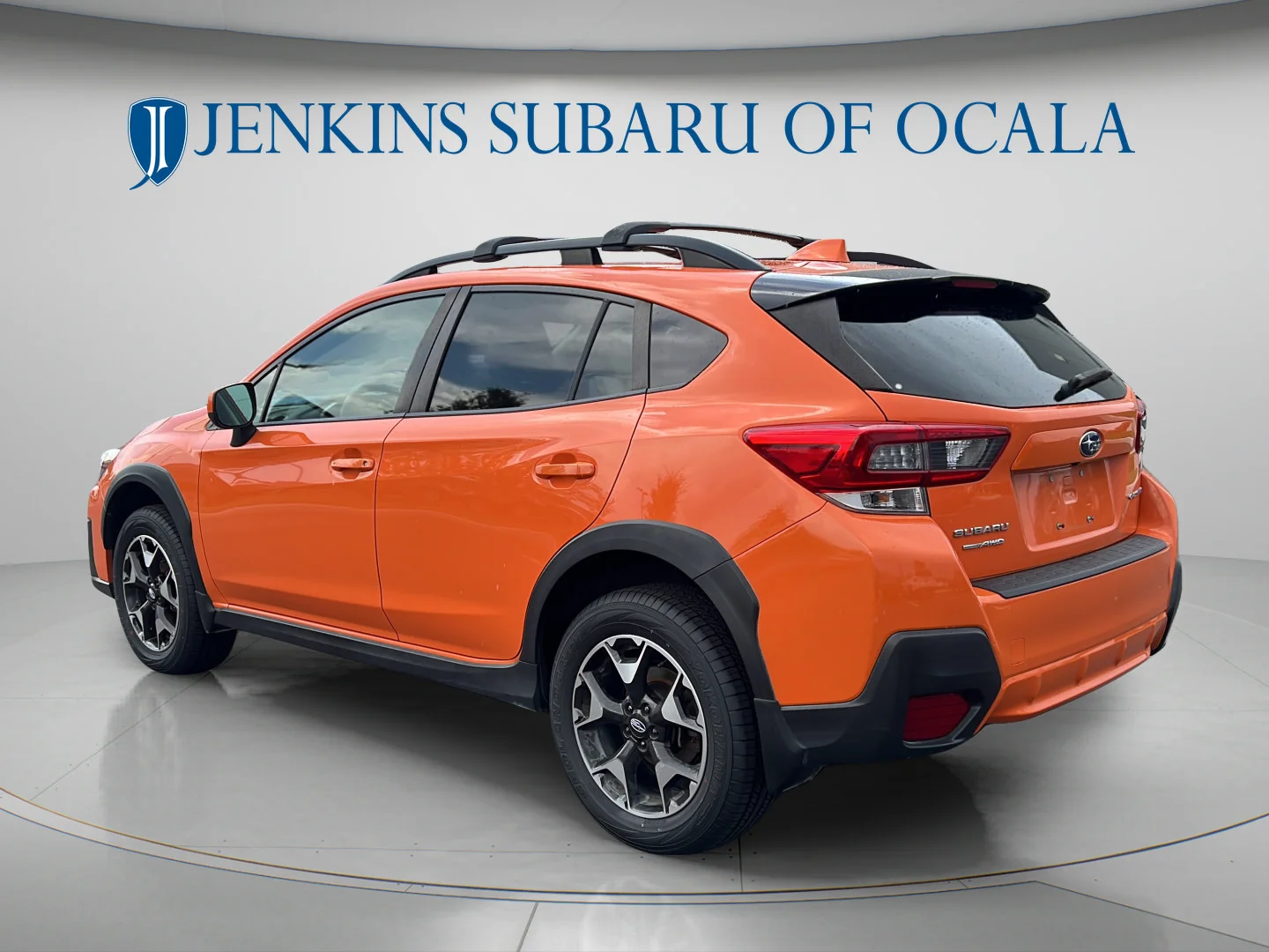 Used 2020 Sunshine Orange Subaru Premium image 5