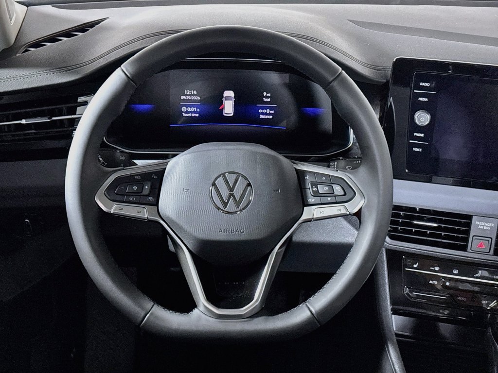 New 2027 Opal White Pearl Volkswagen 1.5T SE image 13