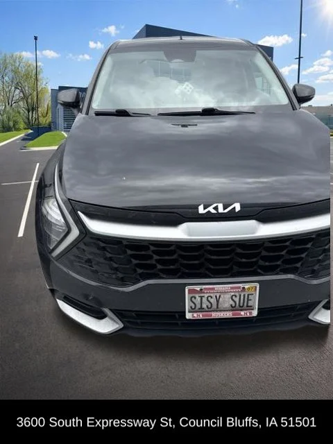 Used 2023 Black Kia EX image 3