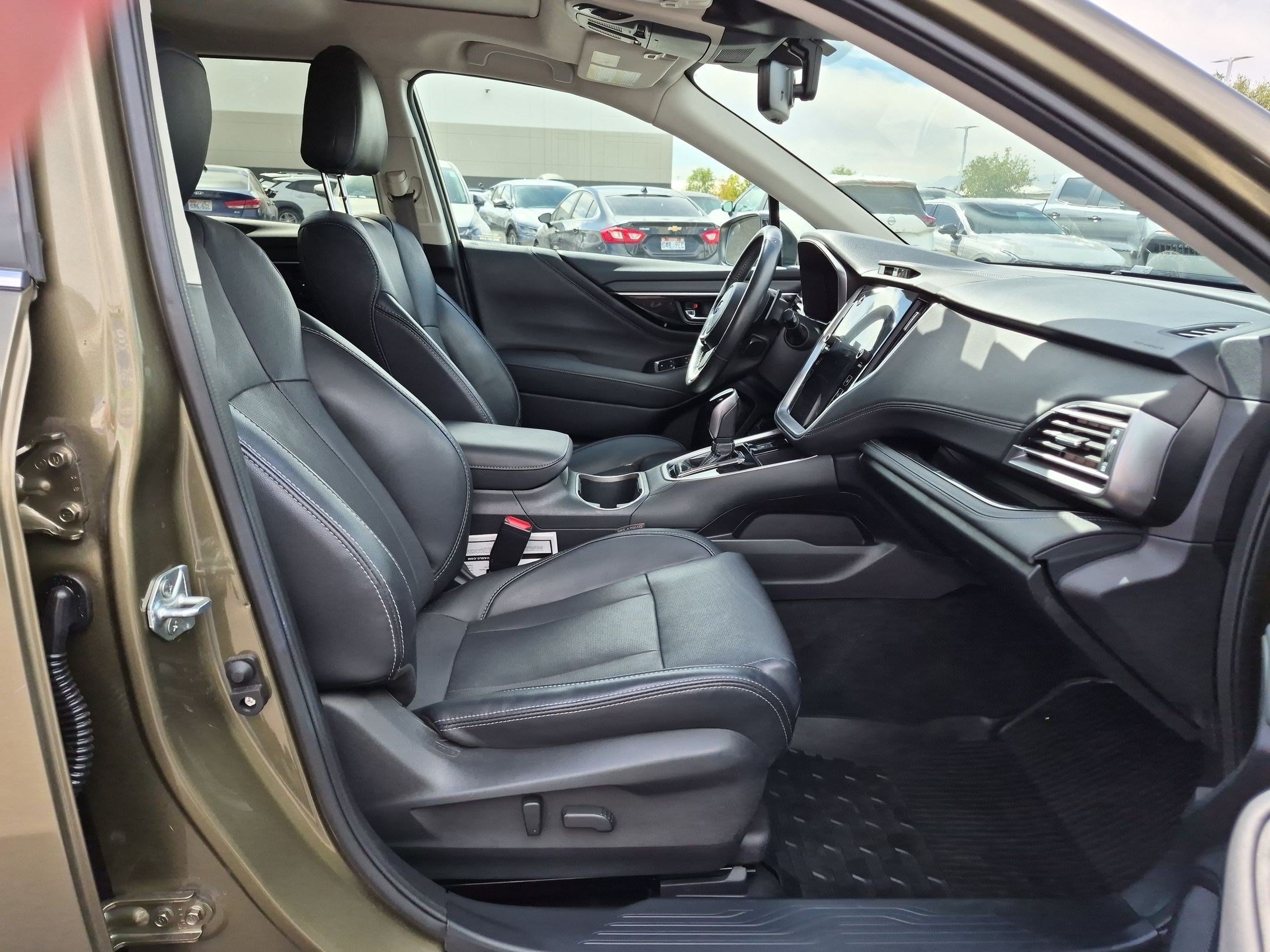 Used 2024 Autumn Green Metallic Subaru Limited image 28
