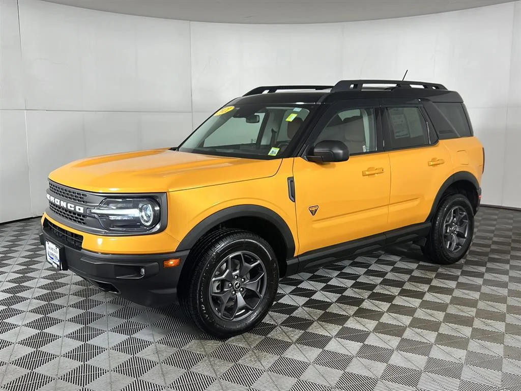 Used 2021 Orange Metallic Ford Badlands image 23
